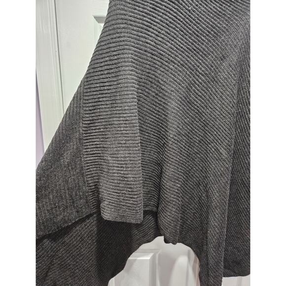 Soft Surroundings Gray Wool Blend Cape Poncho Fall Winter Sweater Lagenlook - Picture 6 of 10